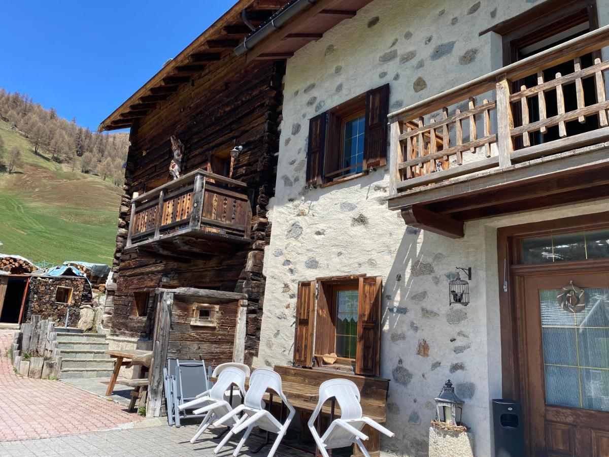 Mountain Chalet Milly Ливиньо Экстерьер фото